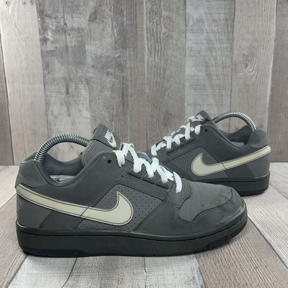 Nike Delta Force Low Sneaker Athletic Shoes Gray Size 6Y Kids I 7.5 Women's - Picture 3 of 16